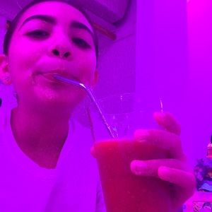 Meet your Posher, Marisa